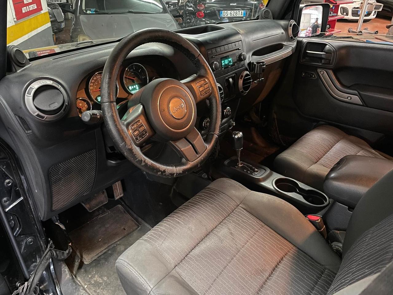 Jeep Wrangler 2.8 CRD DPF Sport Auto