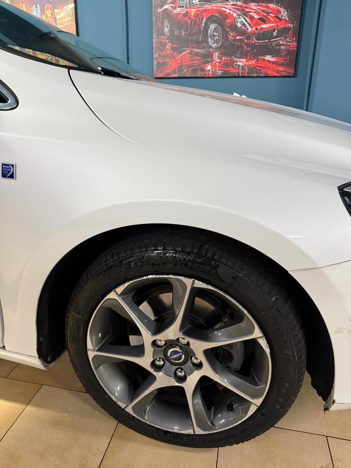 V40 OCEAN RACE EURO6 2000CC 120CV