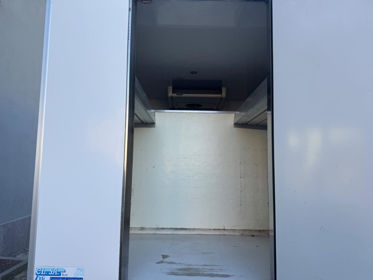 Mercedes Benz 310 cdi FURGONE FRIGO
