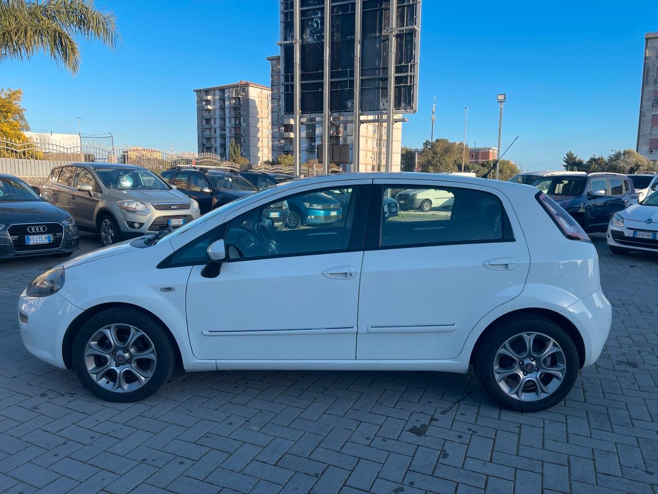 Fiat Punto 1.3 MJT II S&S 85 CV 5 porte Lounge