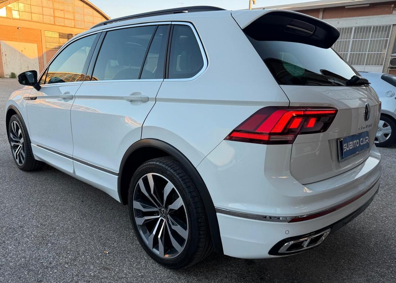 Volkswagen Tiguan 2.0 TDI 200 CV SCR DSG 4MOTION R-Line TETTO APRIBILE E GANCIO TRAINO
