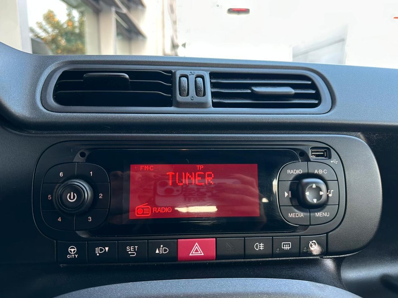 Fiat Panda 1.0 FireFly S&S Hybrid