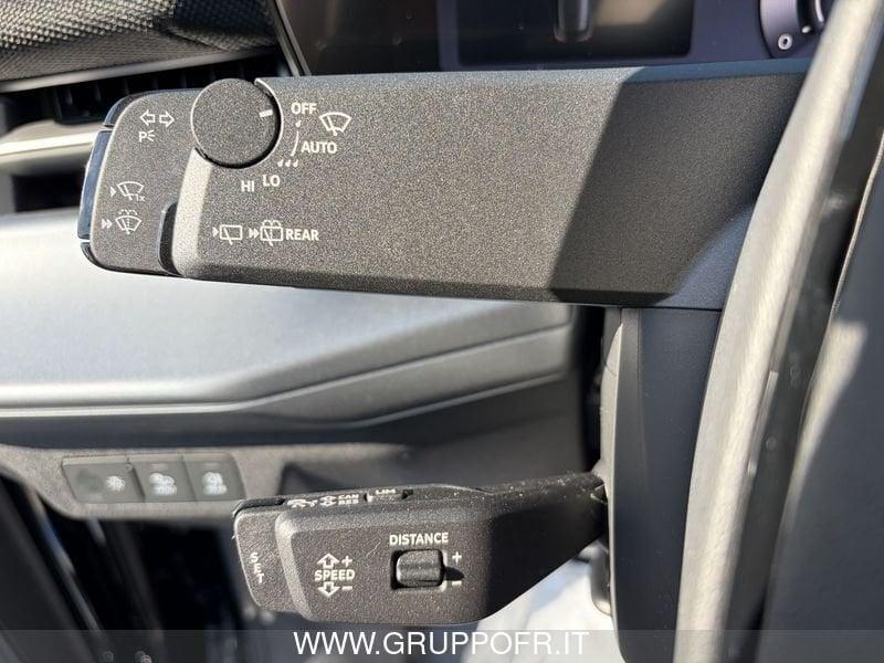 Audi Q3 SPB TDI 110 kW S tronic S Line edition KM0