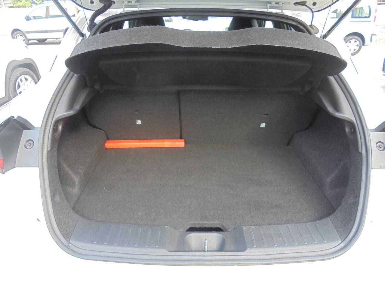 Nissan Juke 1.0 DIG-T 114 CV N-Connecta