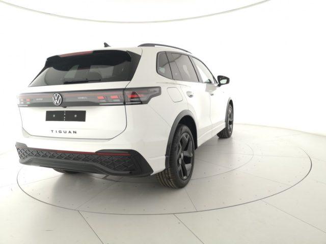 VOLKSWAGEN Tiguan 2.0 TDI 150 CV DSG R-Line