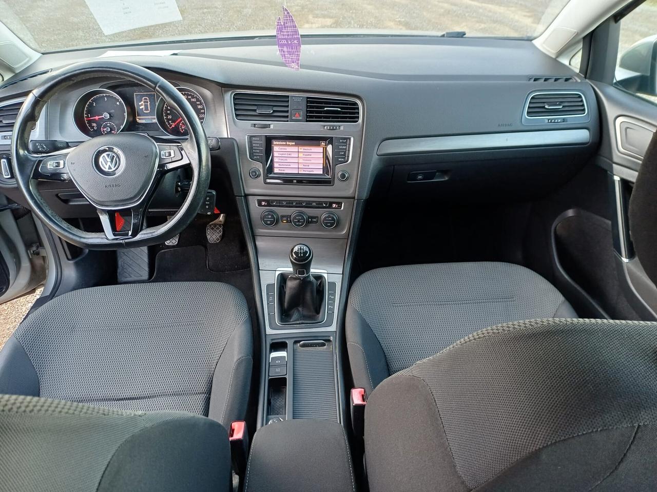 Volkswagen Golf 1.6 TDI 5p. Highline BlueMotion Technology