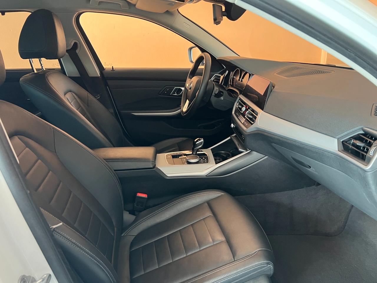 Bmw 320 320d xDrive Touring Business Advantage