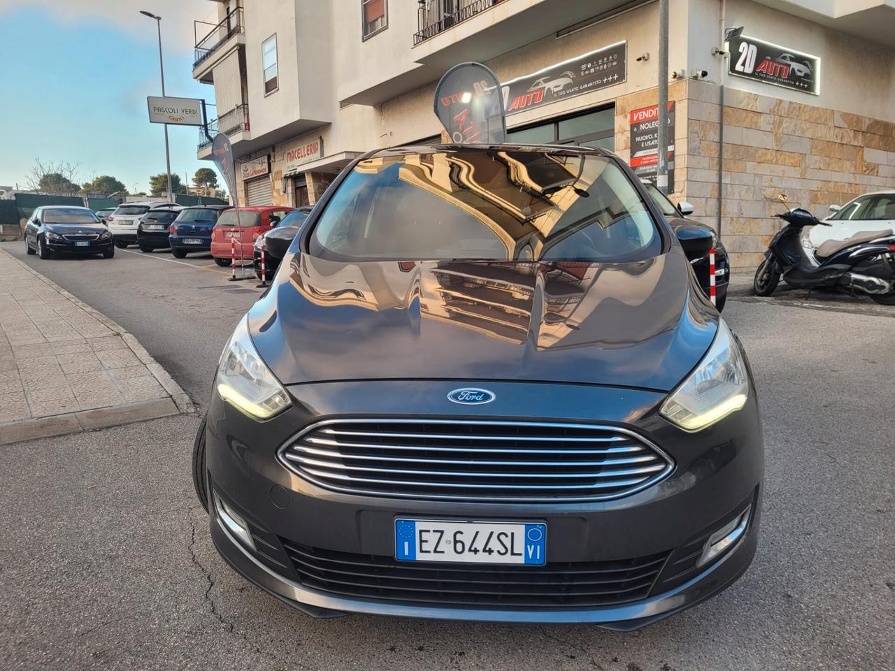 Ford C-Max 1.5 TDCi Titanium * Navi * Garantita 12 Mesi