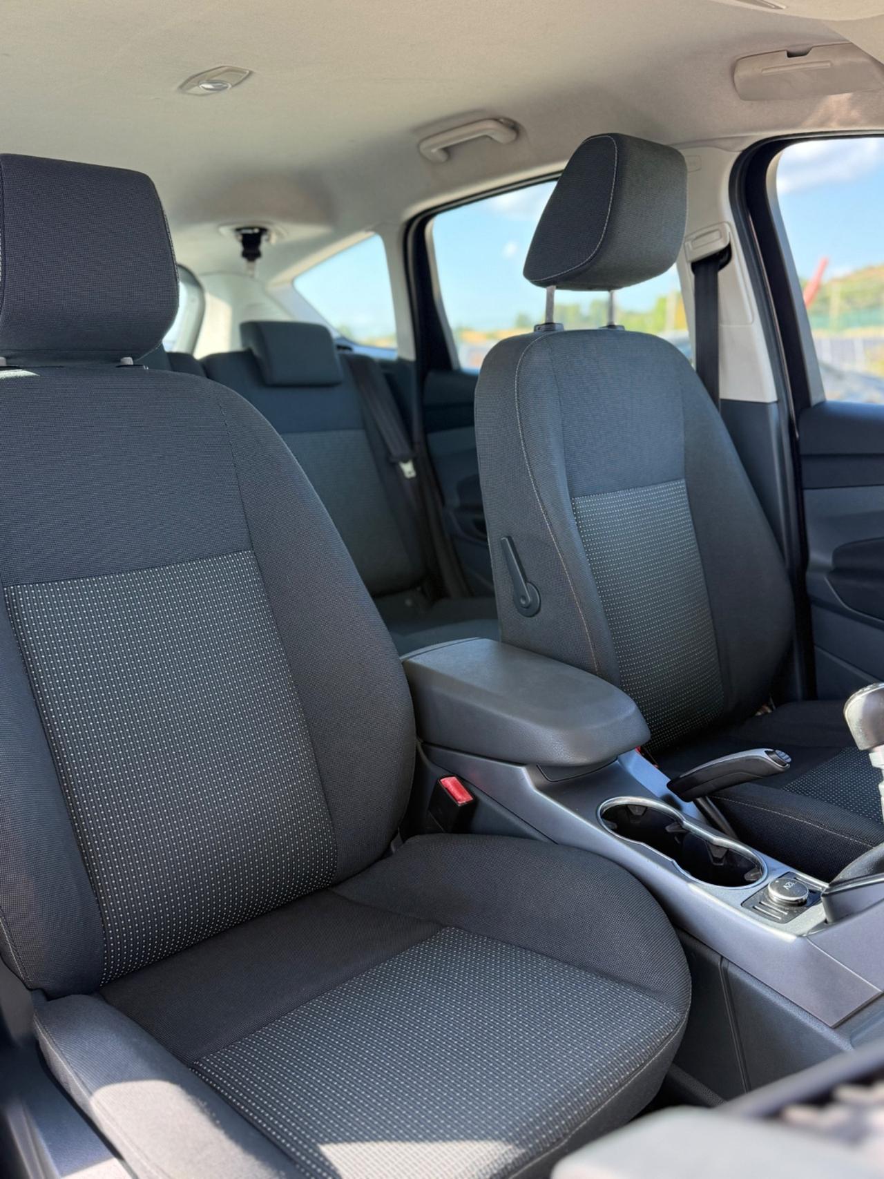 Ford C-Max 1.6 TDCi 95CV Titanium