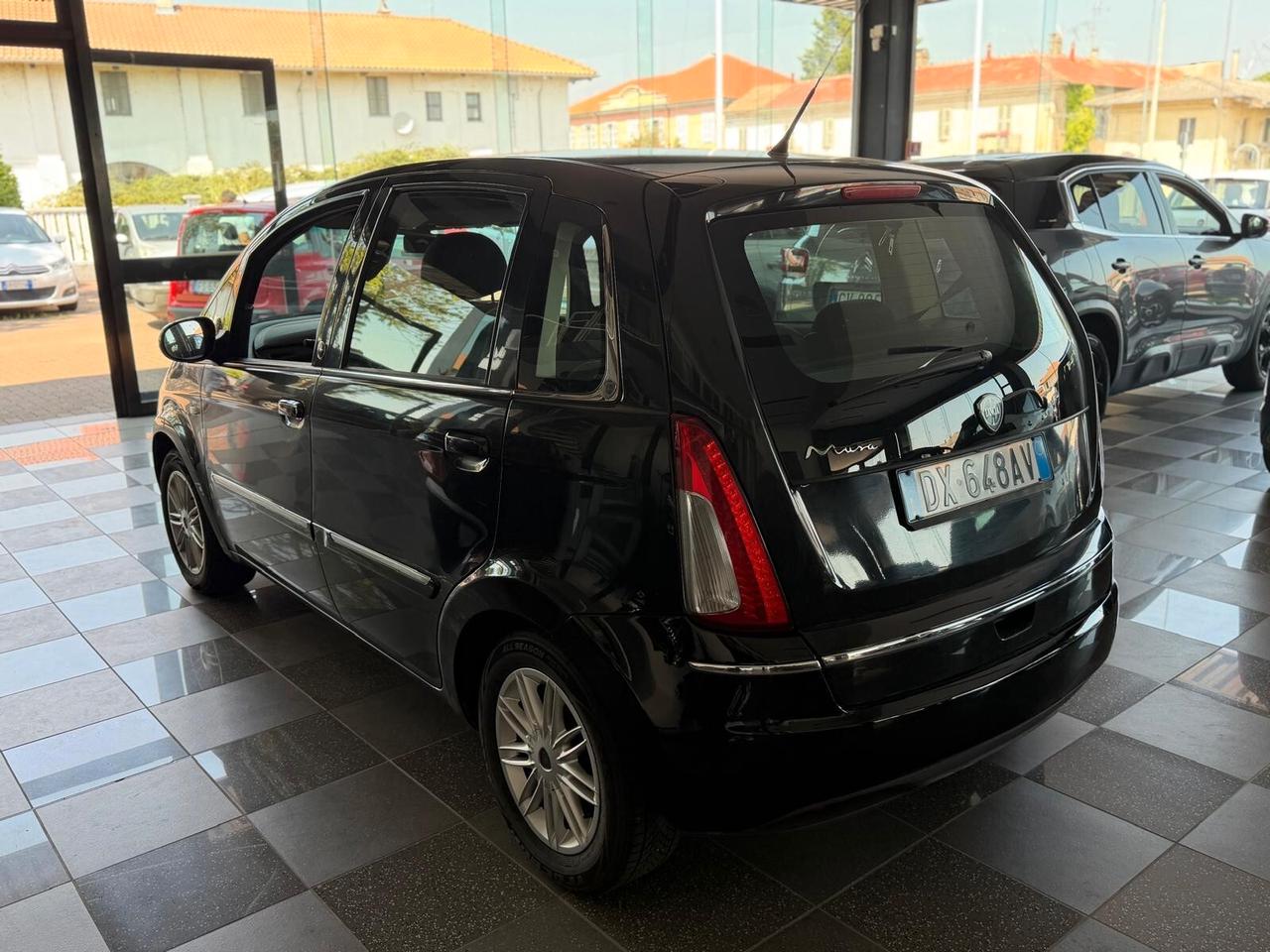 Lancia MUSA 1.4 Argento Ecochic GPL