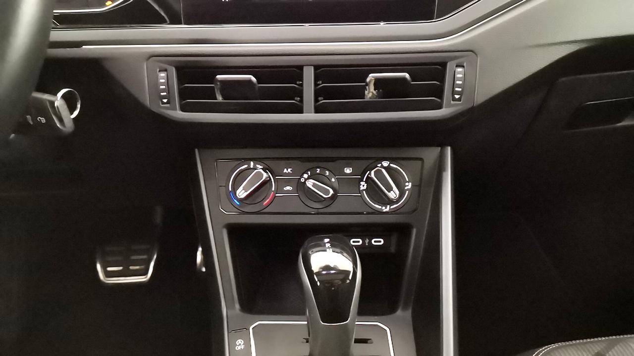 VOLKSWAGEN Taigo - Taigo 1.0 tsi R-Line 115cv dsg