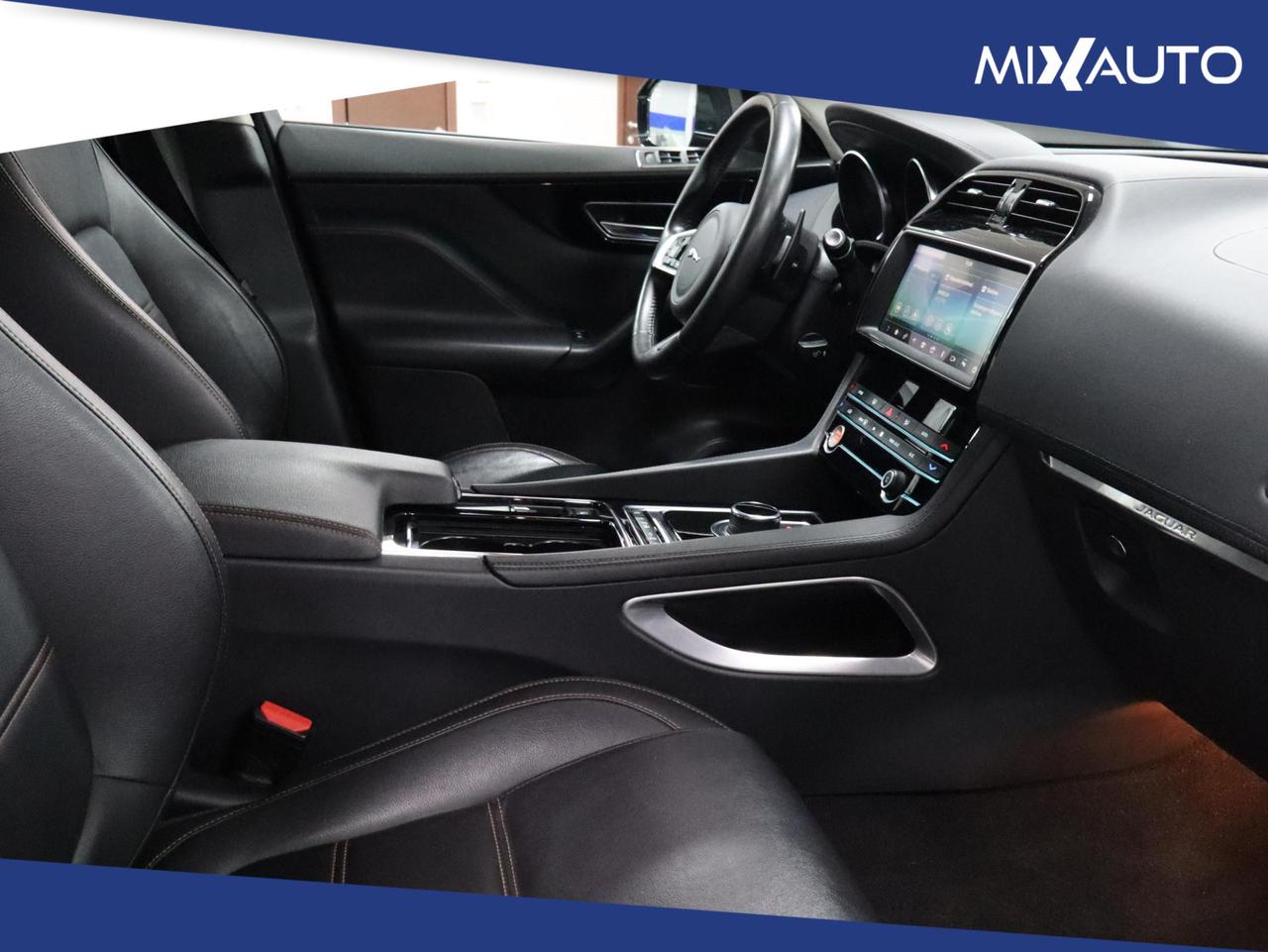 Jaguar F-Pace 2.0D I4 Pure AWD 180CV Auto