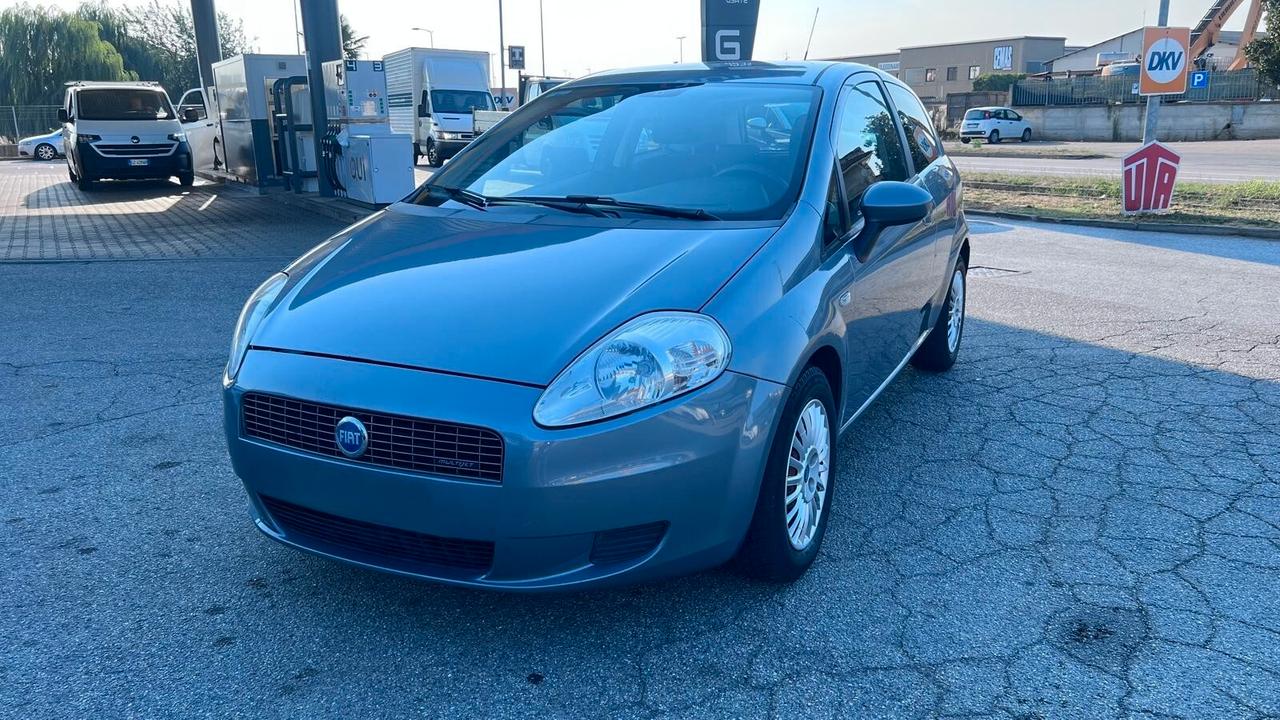 Fiat Grande Punto 1.3 MJT 90 CV 3 porte Emotion