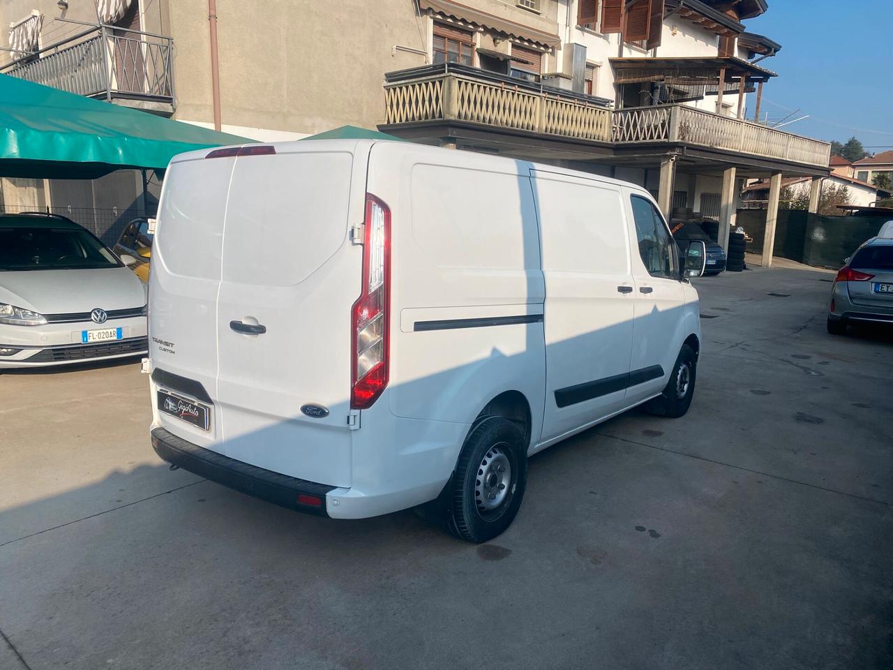 FORD TRANSIT CUSTOM IVA DEDUCIBILE COMPRESO NEL PREZZO