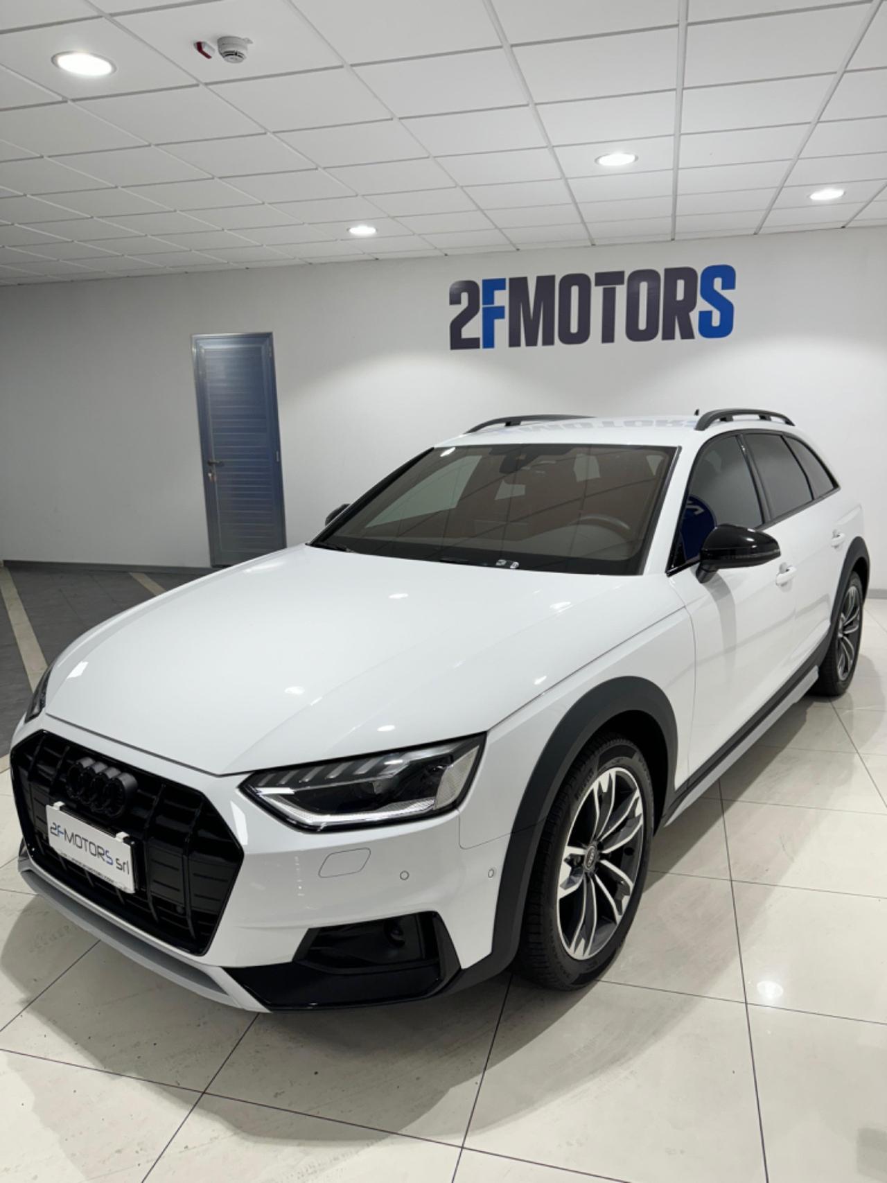 Audi A4 allroad 40 2.0 tdi mhev Identity Contrast quattro s-tronic