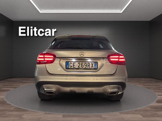 MERCEDES-BENZ GLA 180 Sport