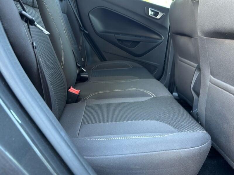 Ford Fiesta Fiesta 5p 1.4 Business Gpl