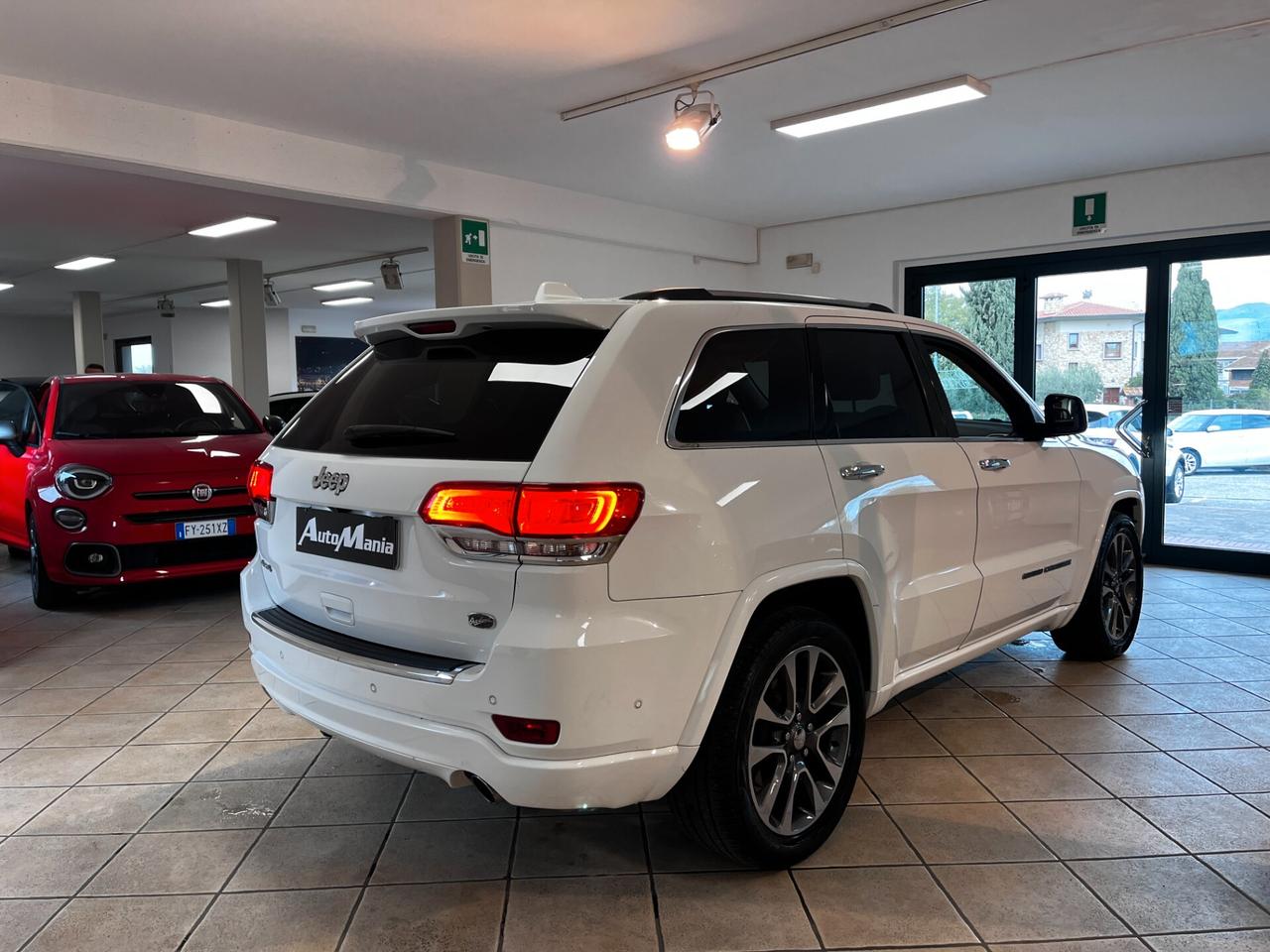Jeep Grand Cherokee 3.0 V6 CRD 250 CV Multijet II Overland
