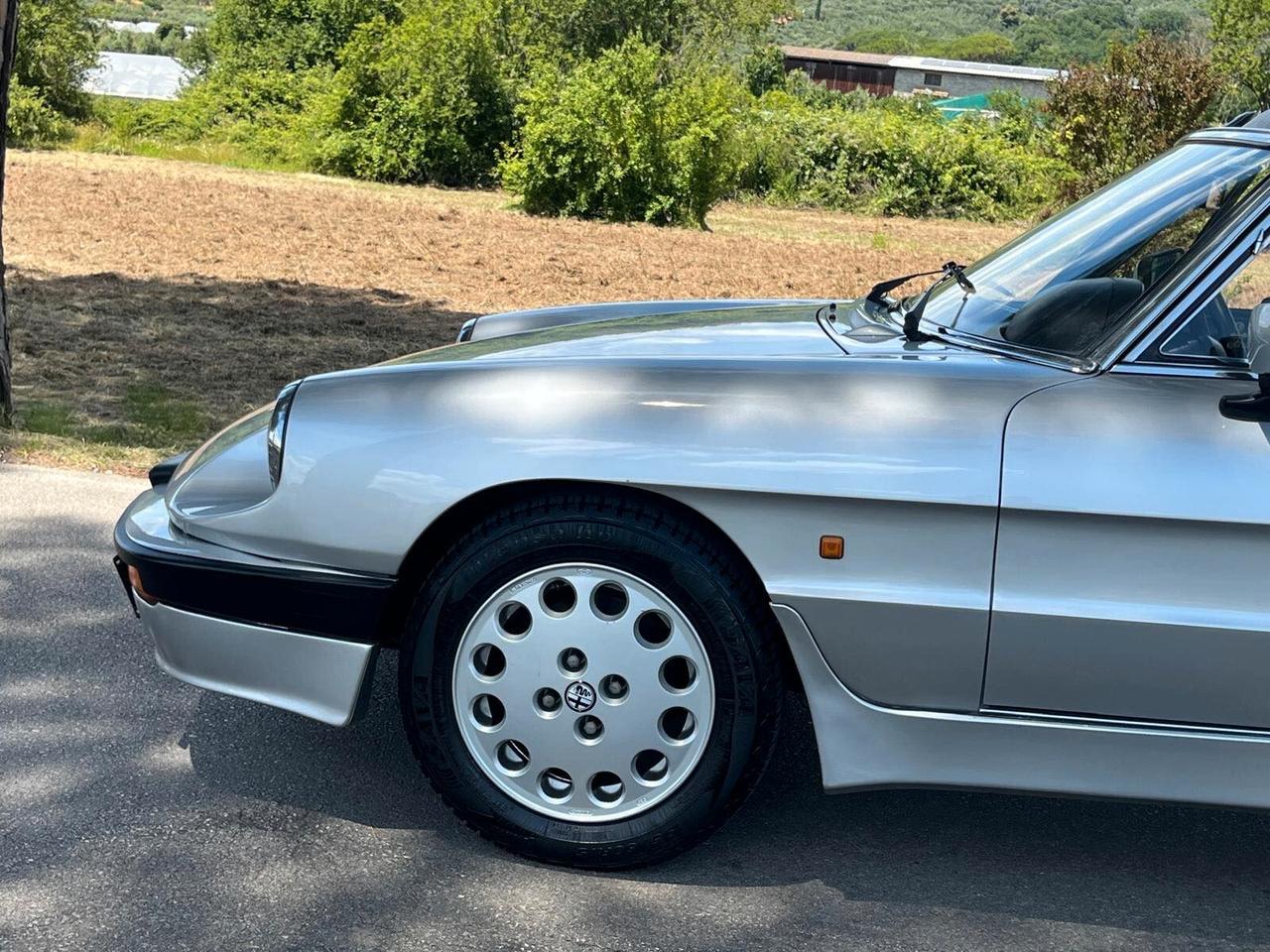 Alfa Romeo Spider QUADRIFOGLIO VERDE