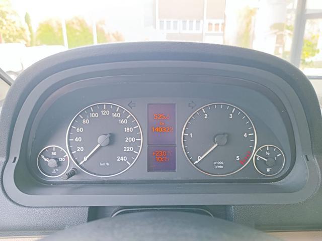 MERCEDES-BENZ A 180 CDI Elegance