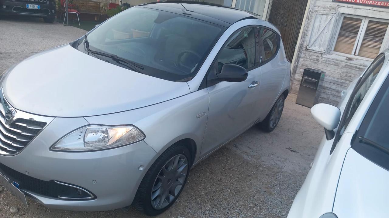 Lancia Ypsilon 1.3 MJT 16V 95 CV 5 porte S&S Platinum