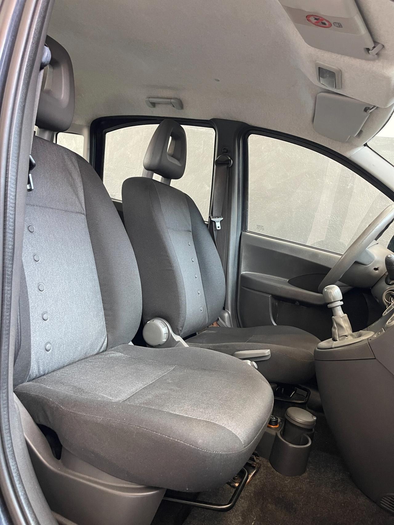 Fiat Panda 1.2 Emotion 5 Posti