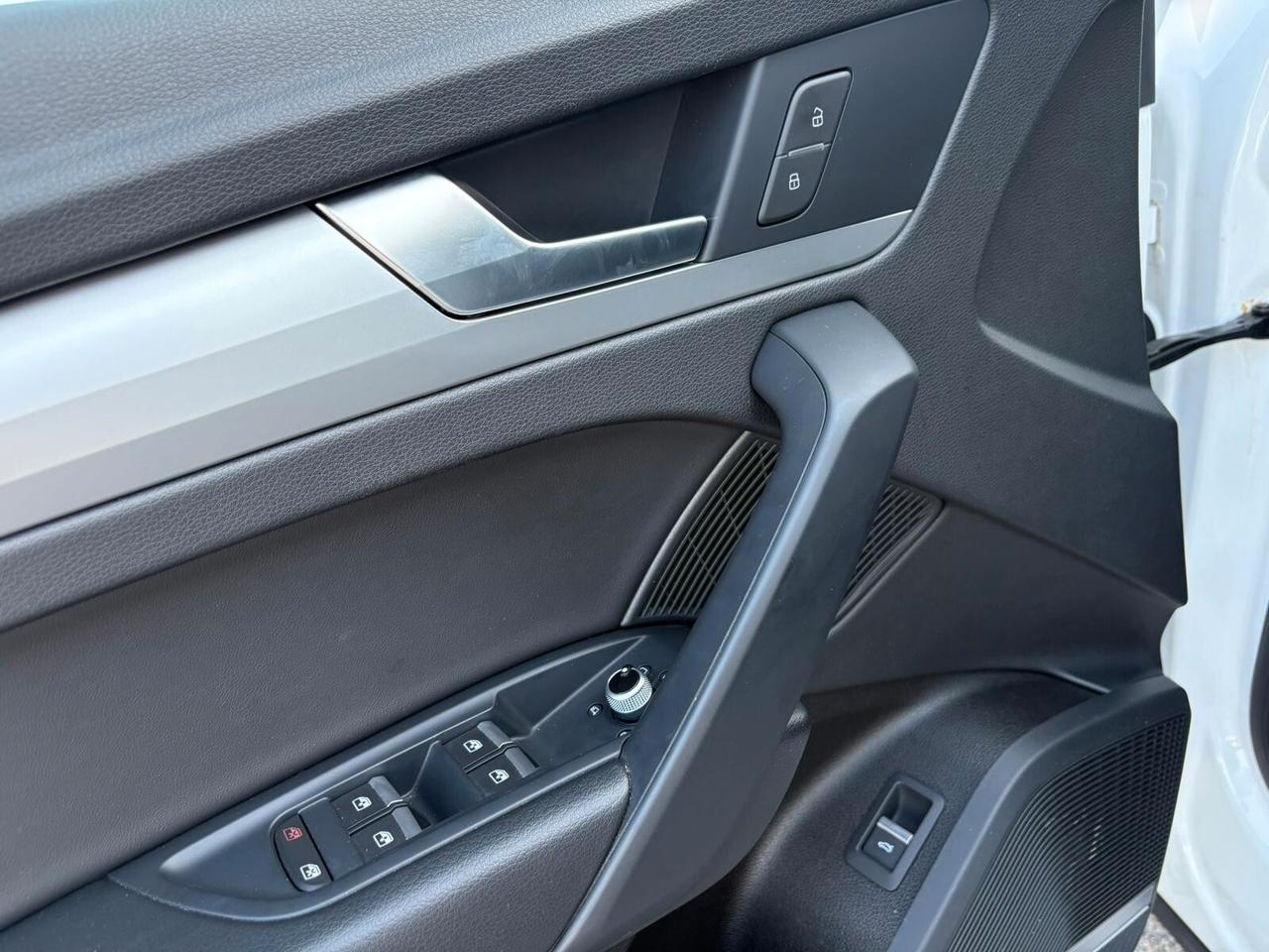Audi Q5 2A SERIE 40 TDI 204 CV QUATTRO S TRONIC IDENTITY BLACK