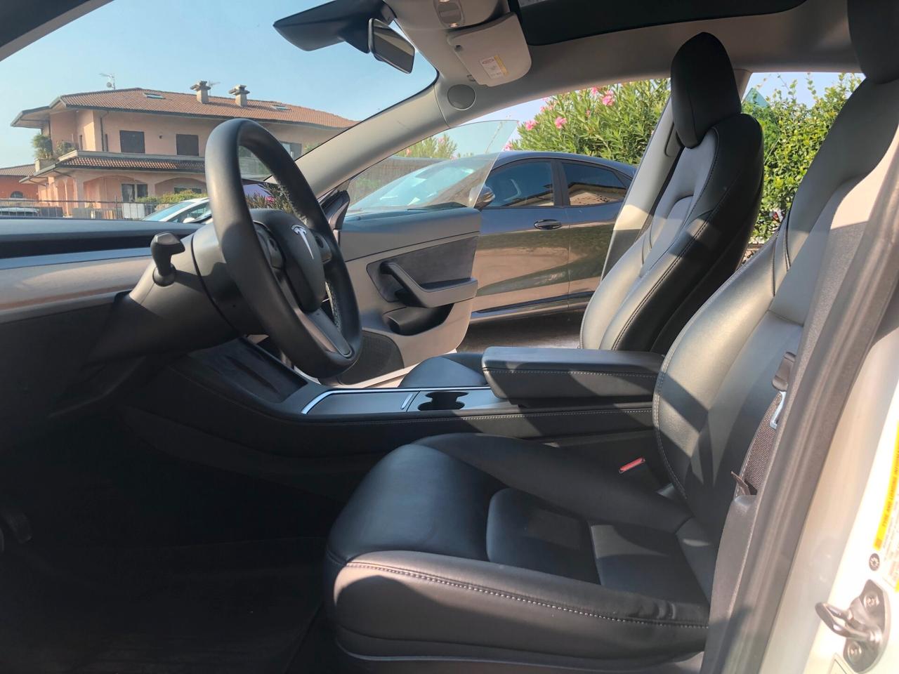 Tesla Model 3 Standard RWD Plus