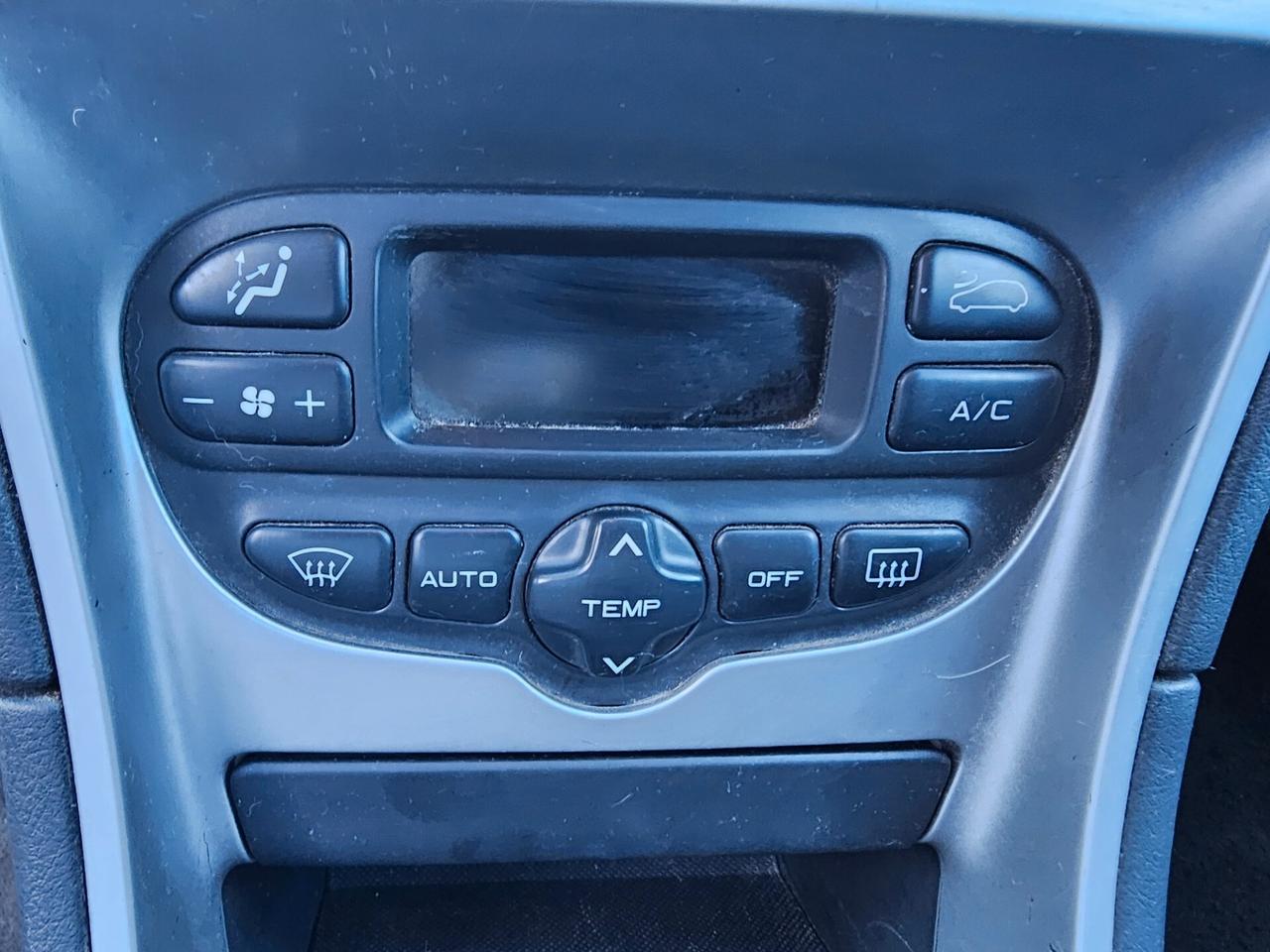 Peugeot 307 1.6 16V 5p. XSI - GPL