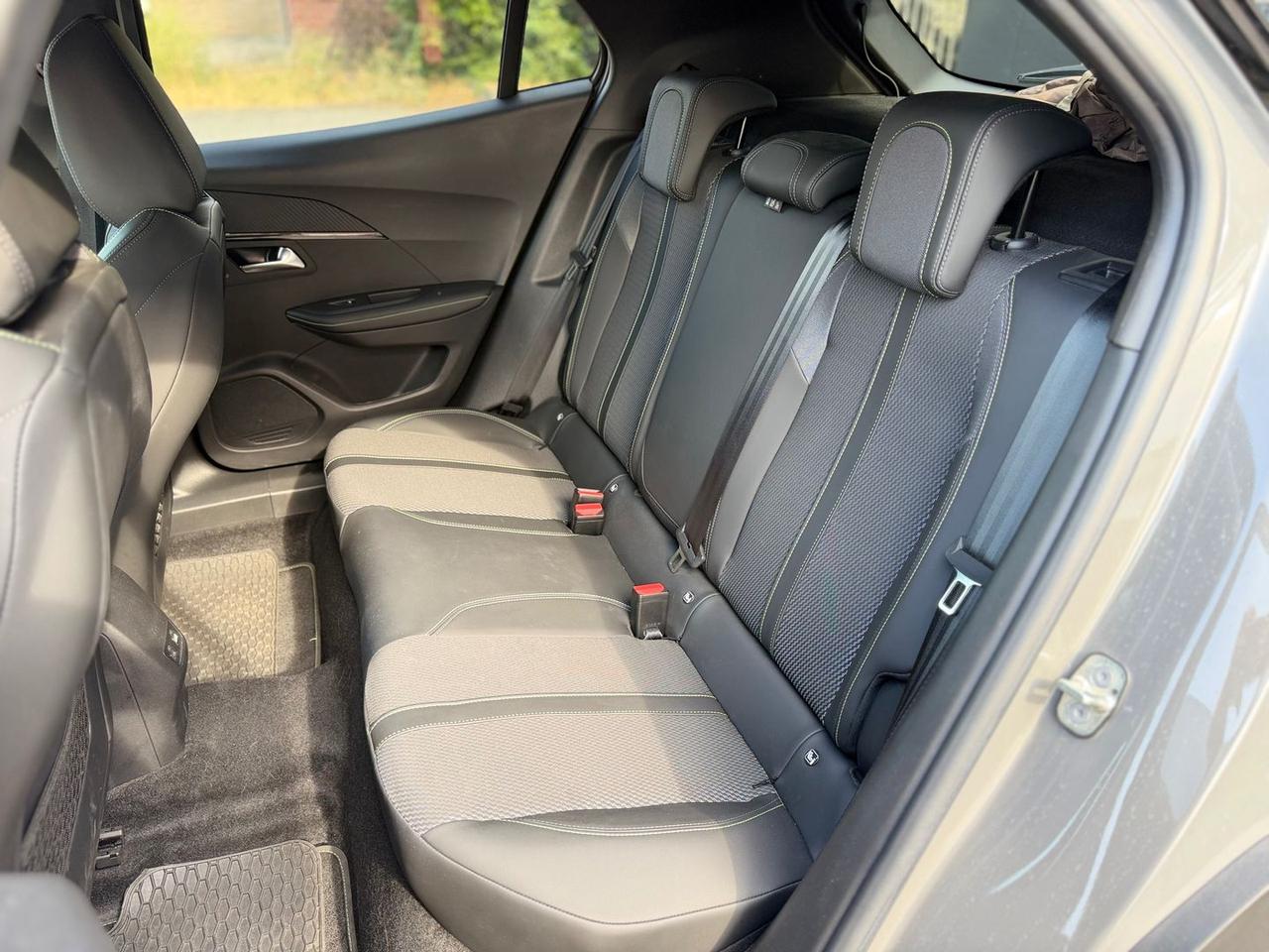 Peugeot 2008 GT 1.5 Blue HDI 130 #11962