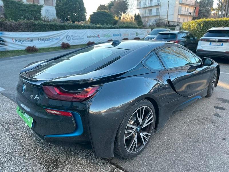 BMW i8 (I12/15) i8
