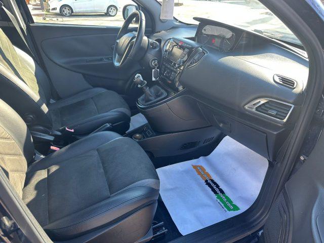 LANCIA Ypsilon GPL 1.2 69 CV 5 porte Ecochic Platinum