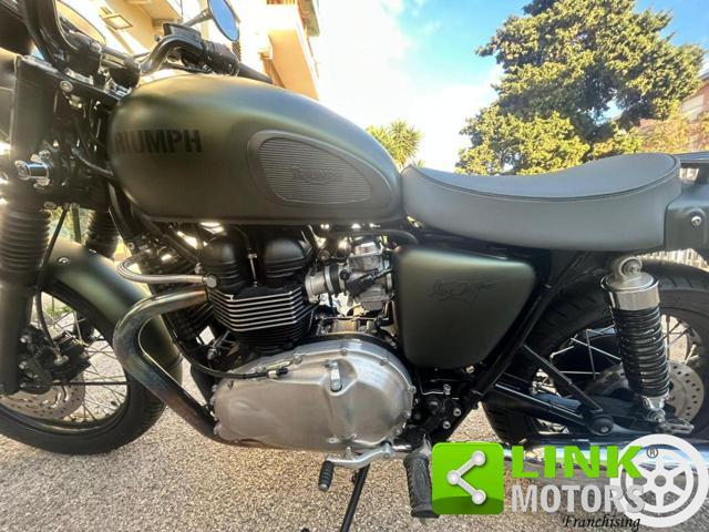 TRIUMPH Bonneville T100 986 MF Steve MC Queen number 698 limited edition