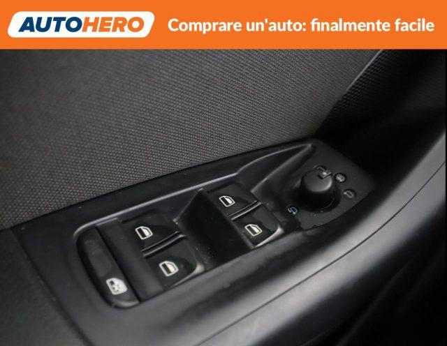 AUDI Q3 2.0 TDI 120 CV Business