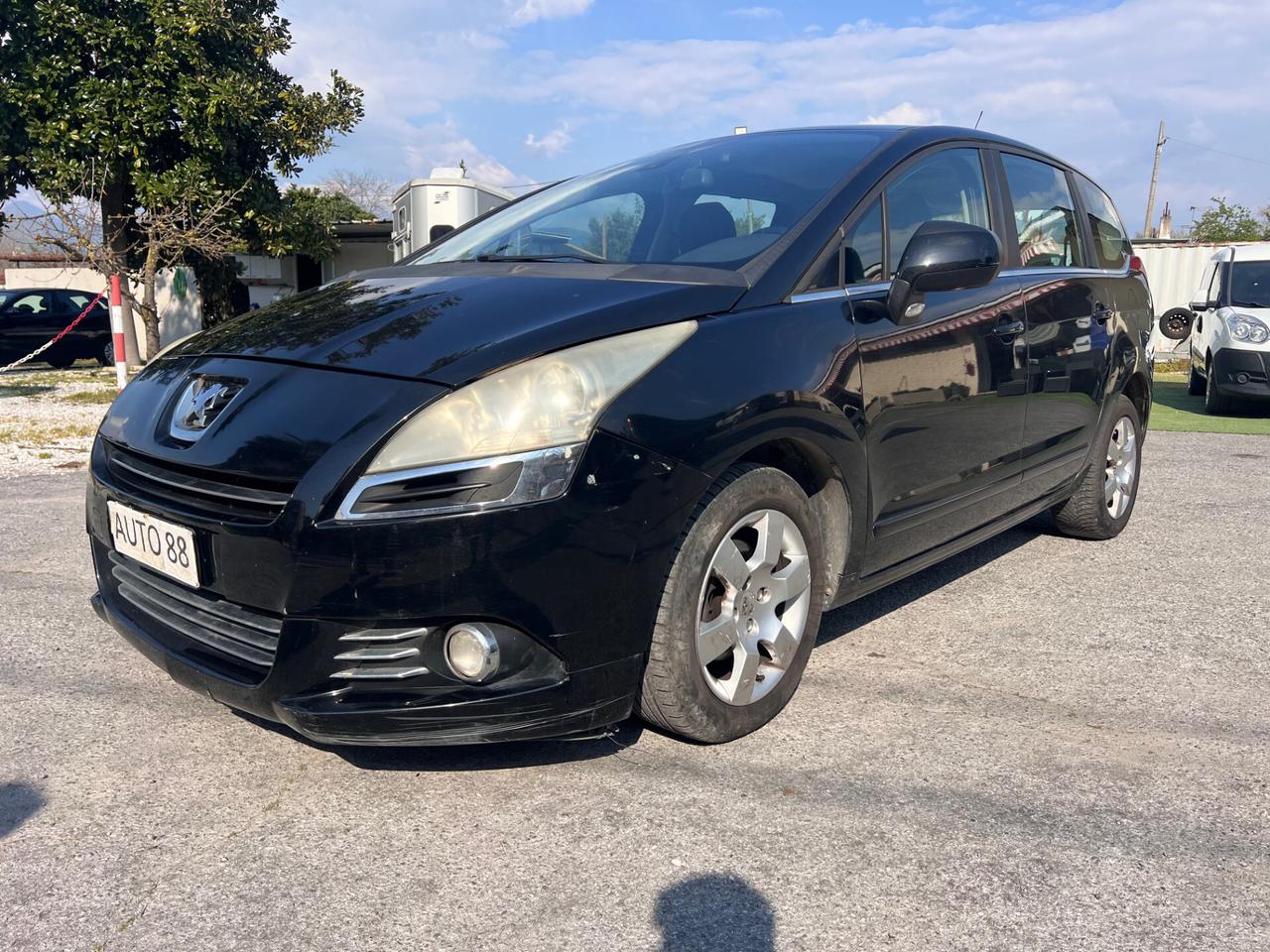 Peugeot 5008 1.6 HDi 110CV Business