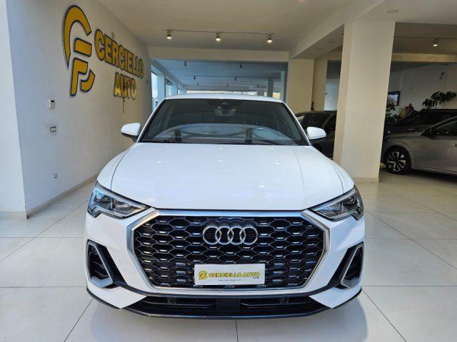 AUDI Q3 35 TDI S tronic S line edition DA ?479,00 MENSILI