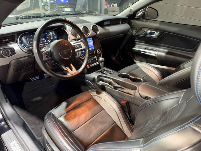 FORD Mustang 5.0 V8 UFFICIALE ITALIANA TOTAL BLACK FIRST PAINT
