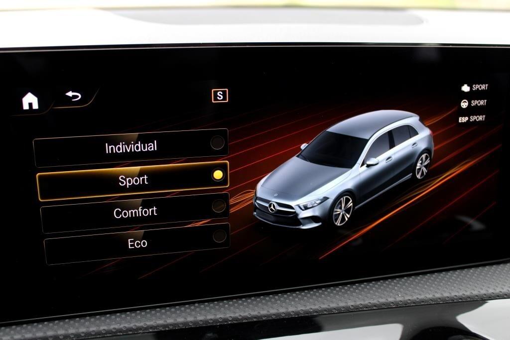 MERCEDES Classe A 180 d Aut. *FULL LED *Camera