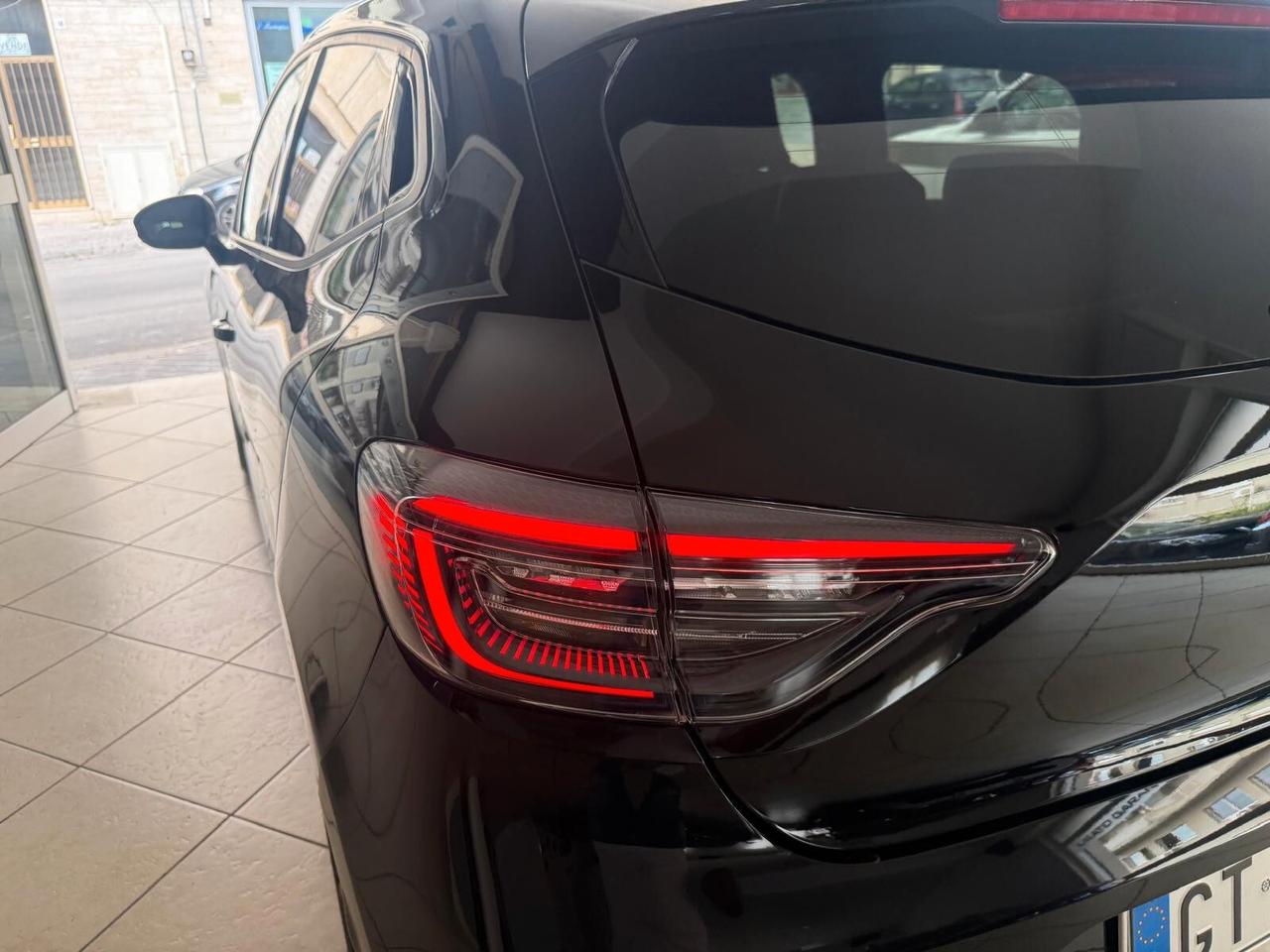 Renault Clio TCe 90 CV 5 porte Esprit Alpine
