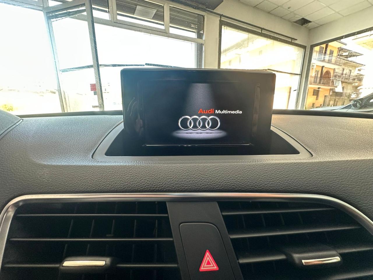 Audi Q3 2.0 TDI 150 CV quattro S tronic edition Sport