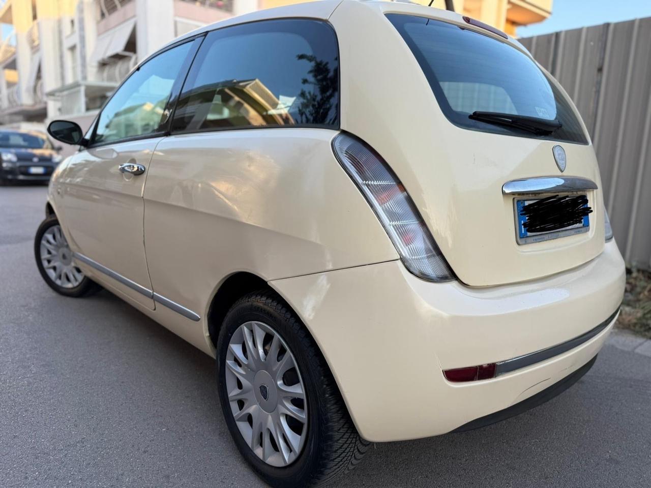 Lancia Ypsilon 1.3 MJT 75 CV anno 2008