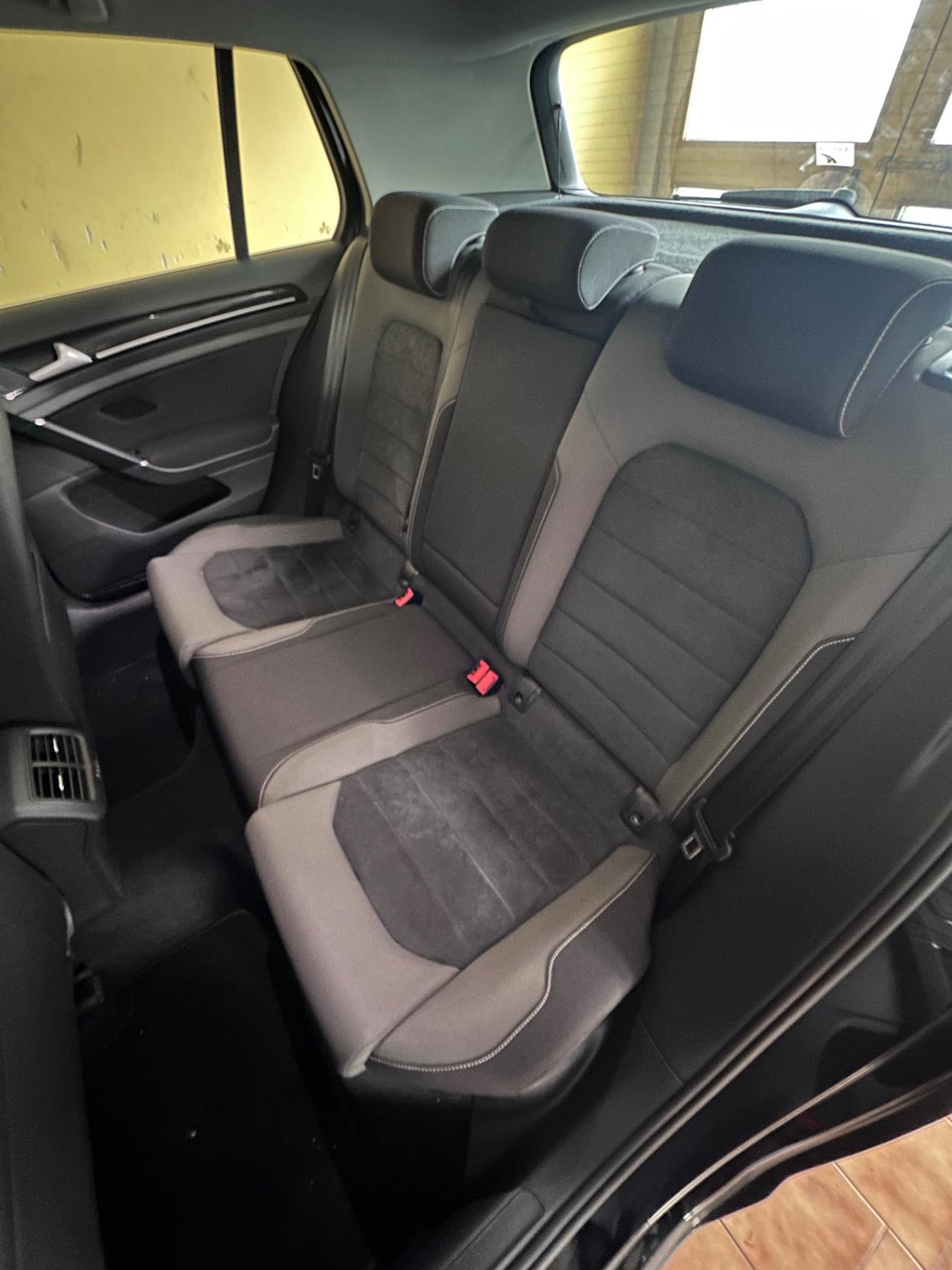 Volkswagen Golf 1.4benz. 125 CV 5p. Highline