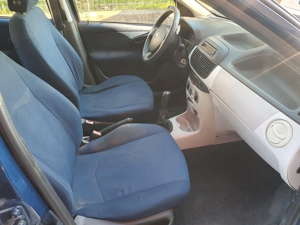 Fiat Punto 1.3 Multijet 70cv neopatentati 2005