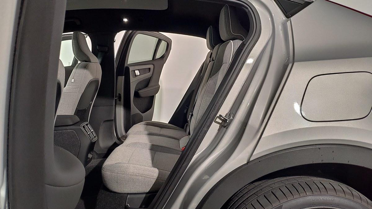 VOLVO C40 Recharge Single Motor Extended Range Rwd Ultimate