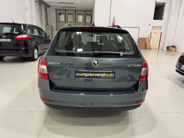 SKODA Octavia 1.6 TDI SCR 115 CV Wagon Executive