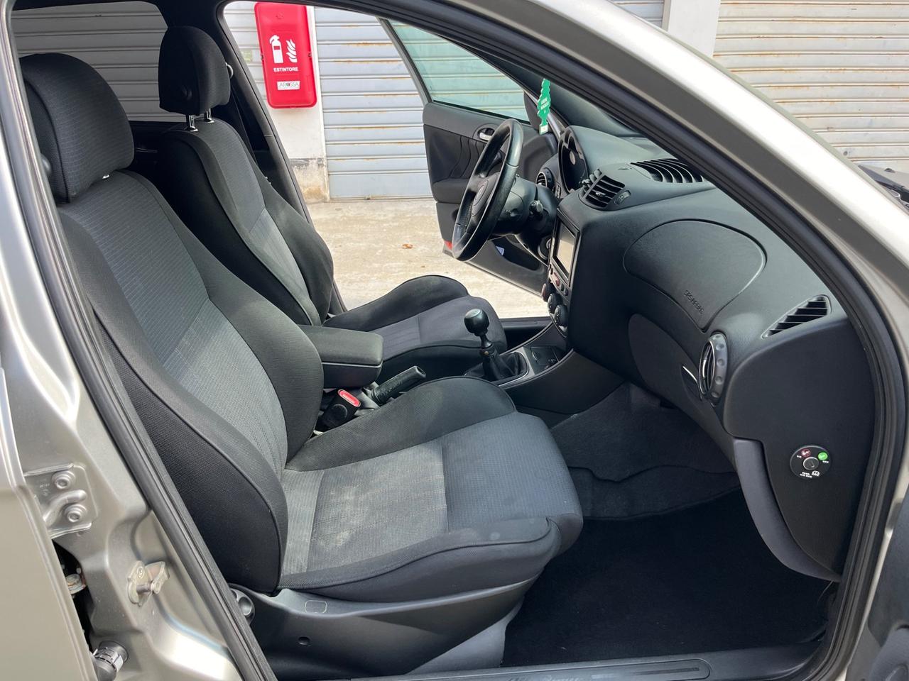 Alfa Romeo 147 1.9 JTD (120) 5 porte Exclusive OPACA