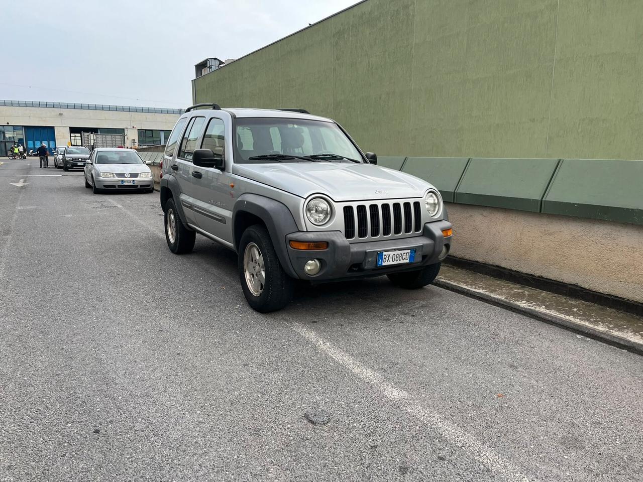 Jeep Cherokee 2.5 CRD Sport