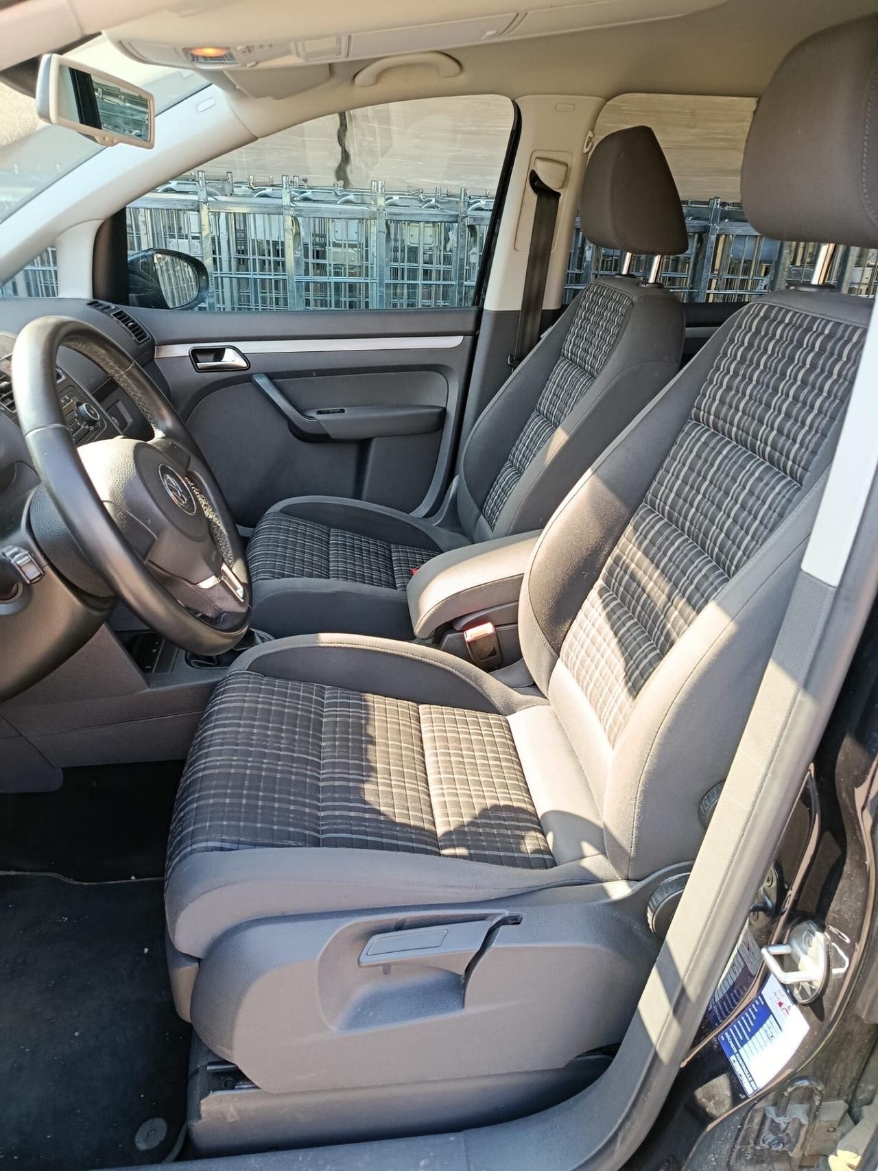 Volkswagen Touran Business 2.0 TDI 140 CV Highline