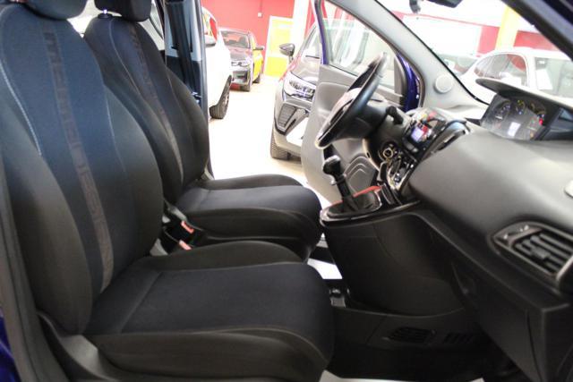 LANCIA Ypsilon 1.2 69 CV 5 porte MOMO DESIGN GPL/BENZ