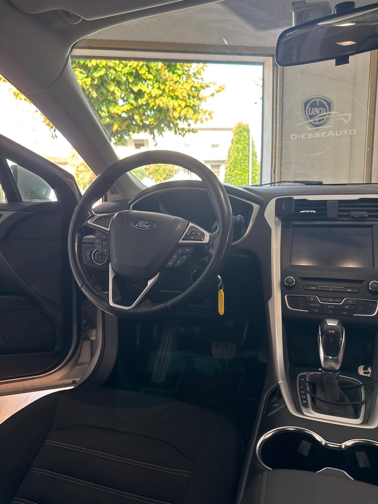 Ford Mondeo 2.0 TDCi 150 CV